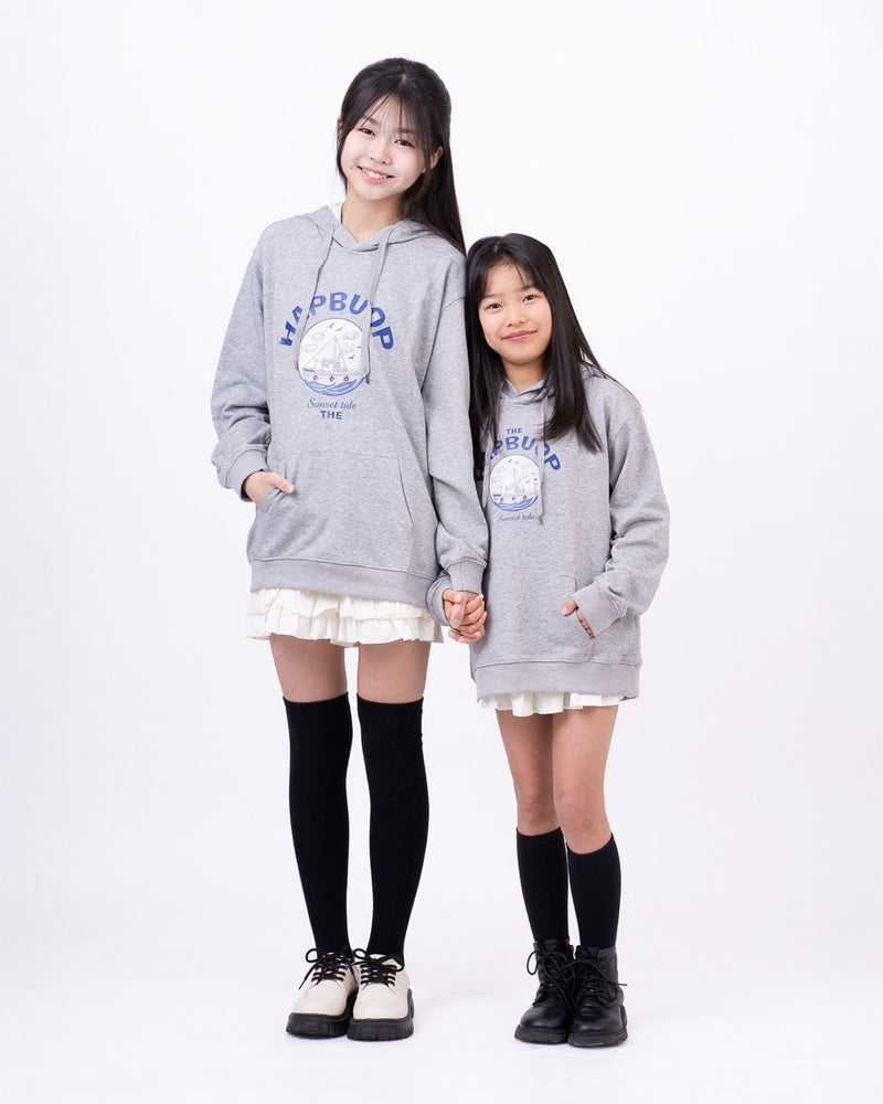 港町の風を感じるグレーパーカー 【モデル着用商品】@irohas310 @momonmon0928