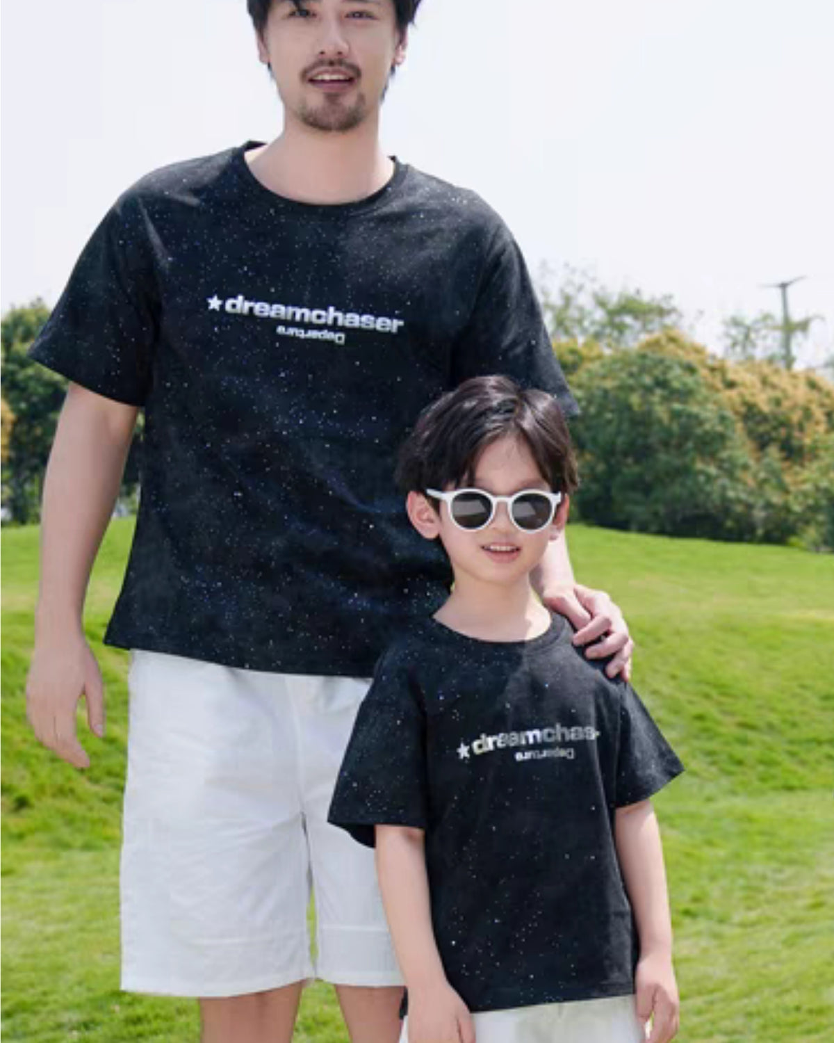 星空をまとうTシャツ